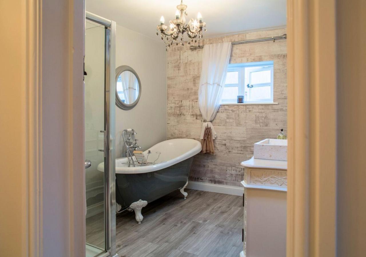Charming 2 Bed House In Tewkesbury Centre Villa Екстериор снимка